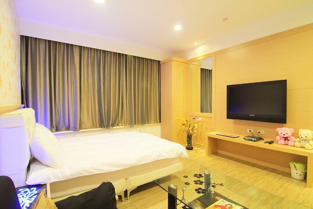 85 Pries Apartamento Kaohsiung Exterior foto